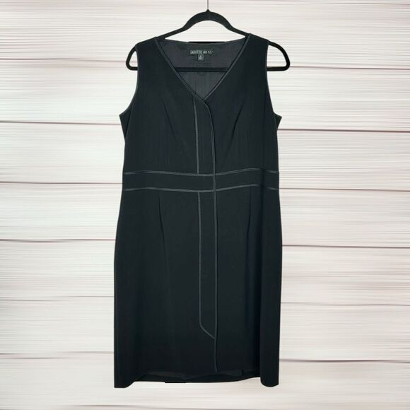 Lafayette 148 New York Dresses & Skirts - LAFAYETTE 148 Black Sheath Dress Sleeveless Front Zip Closure Size 16